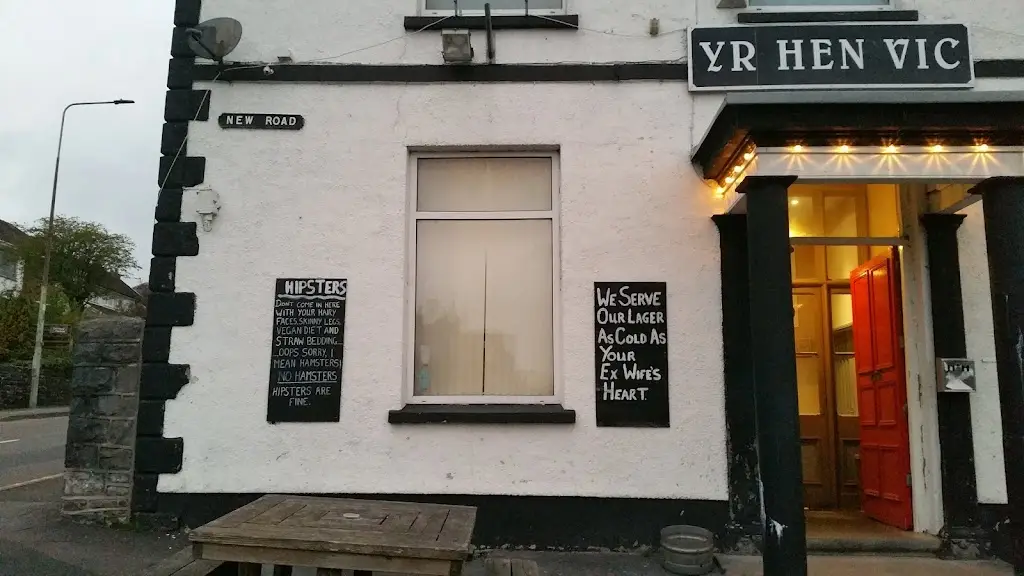 Yr Hen VIC restaurant in Llandeilo