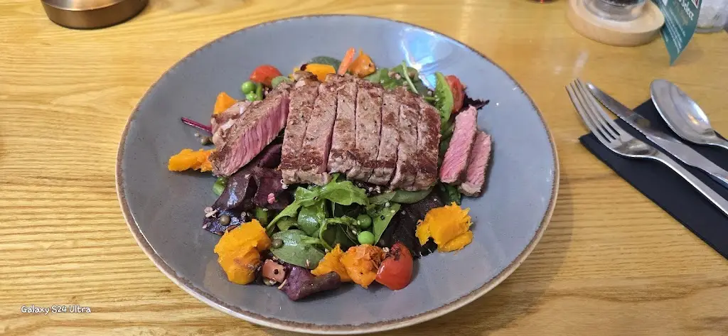 Ti fee_The Plough Hotel & Restaurant_Llandeilo_review