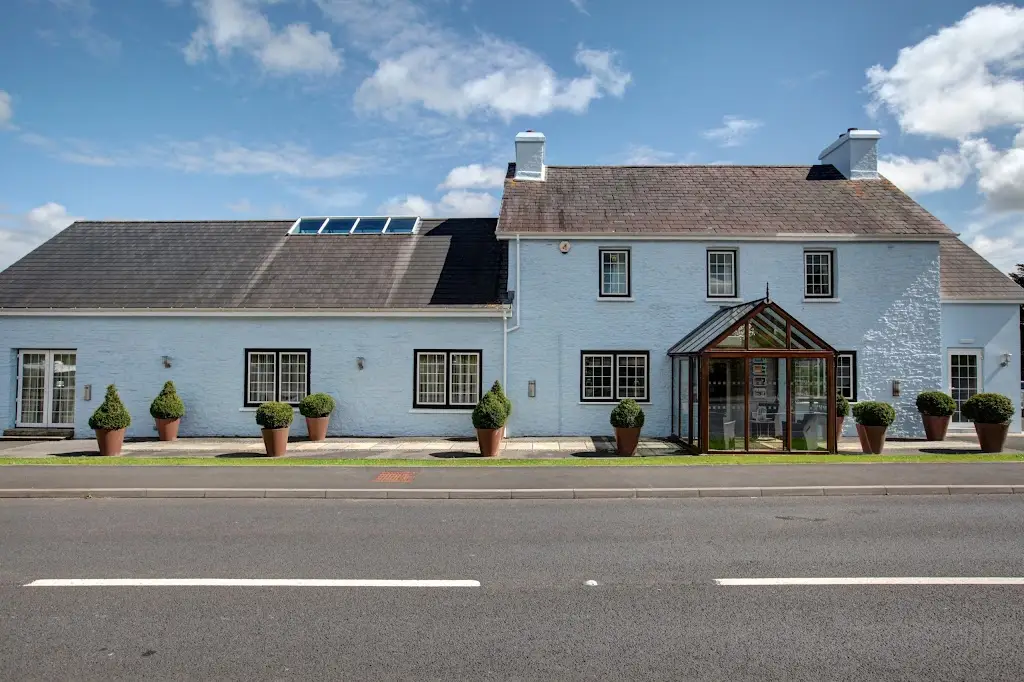 The Plough Hotel & Restaurant_Llandeilo_slider_image_1