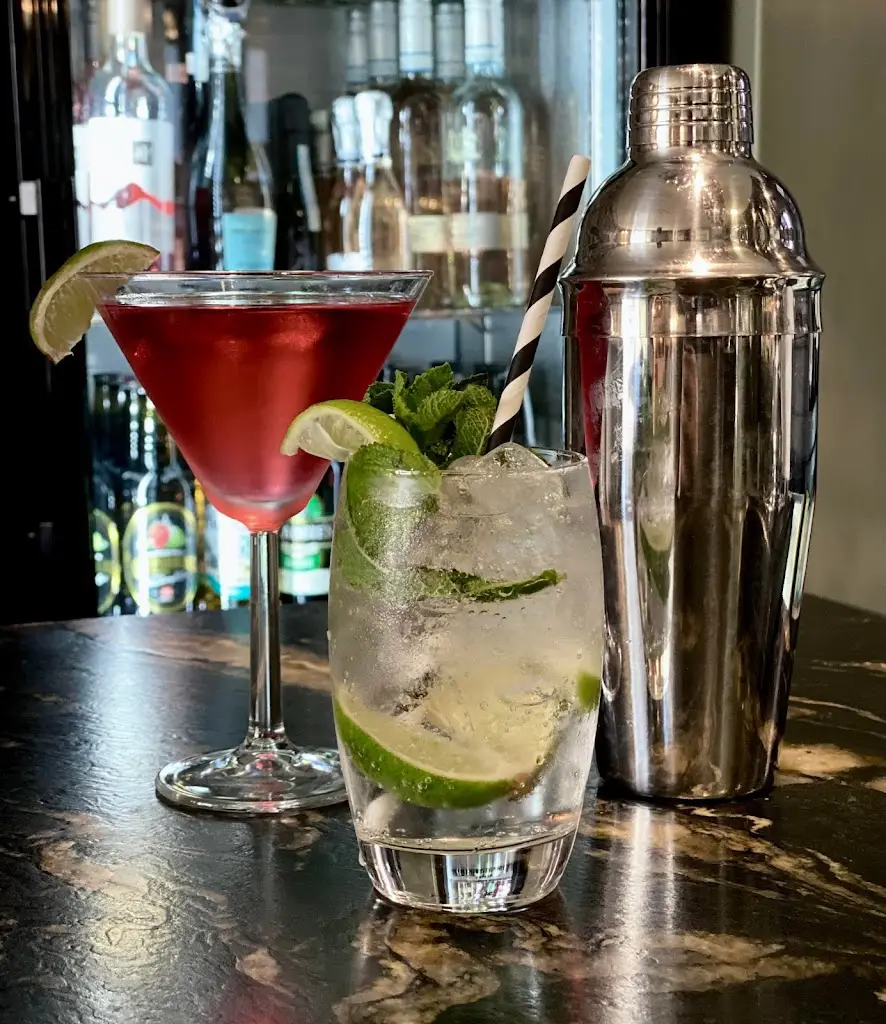 The White Horse_Llandeilo_slider_image_2