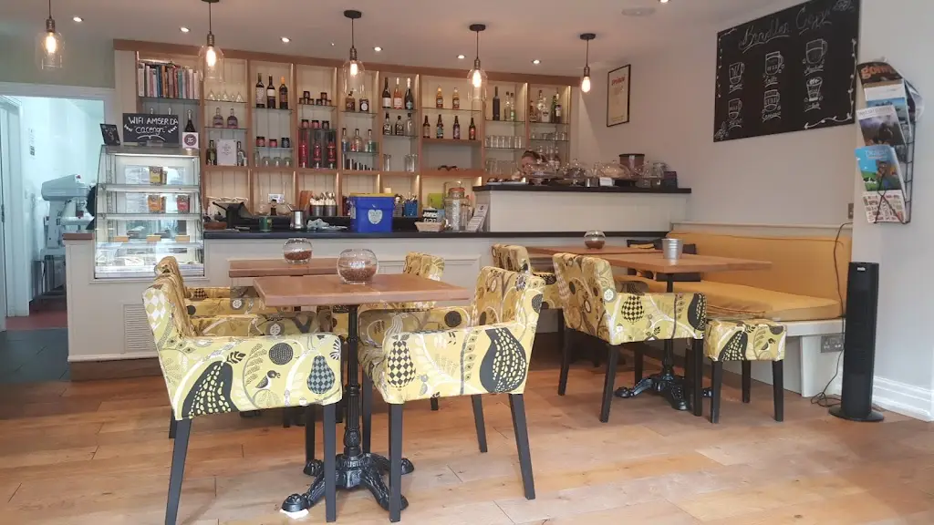 Amser Da_Llanrwst_slider_image_3