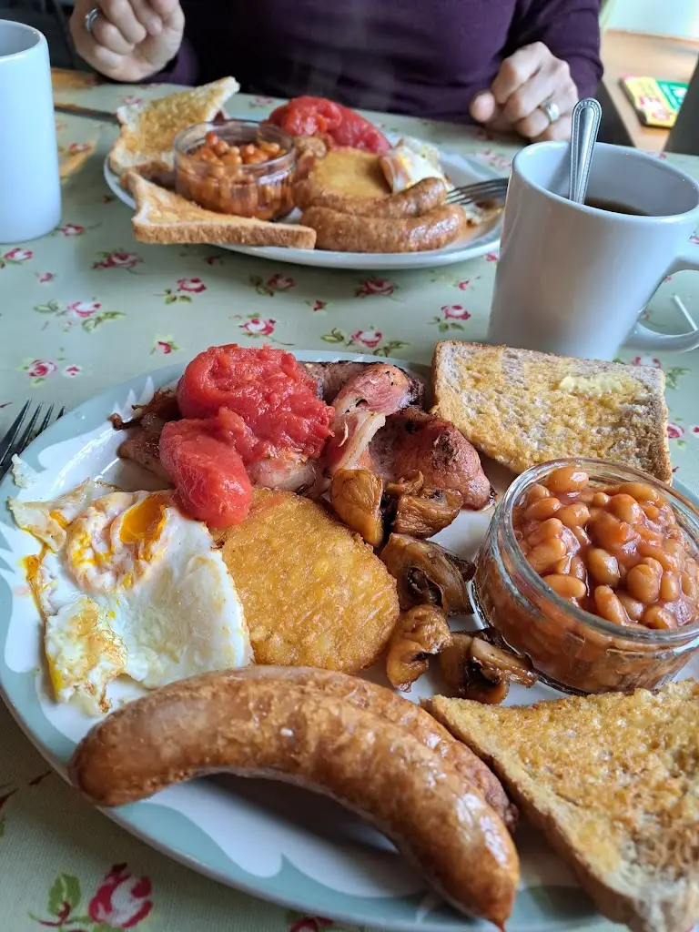 Menu_Gegin Fach_Llanrhaeadr-ym-Mochnant_image_1