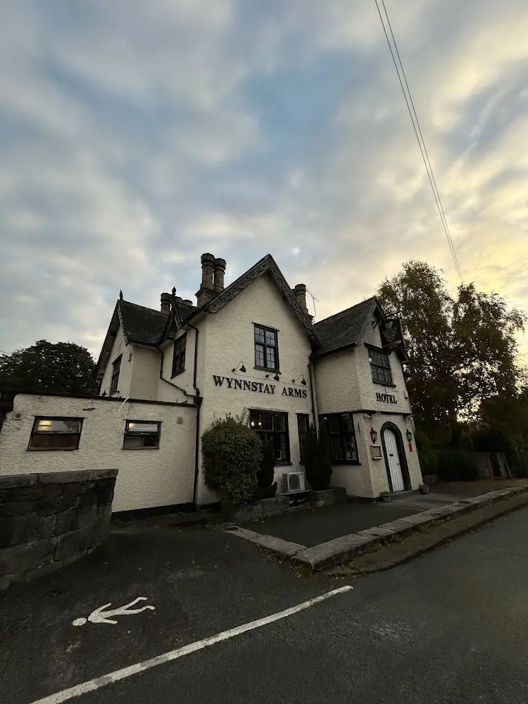 The Wynnstay Arms Hotel_Llanrhaeadr-ym-Mochnant_slider_image_1