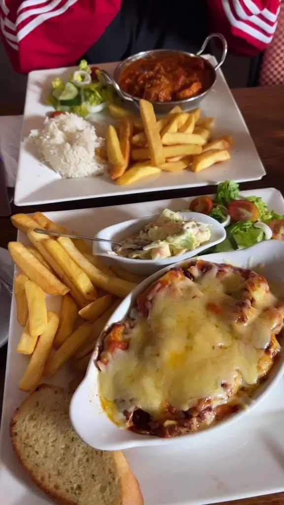 The Wynnstay Arms Hotel_Llanrhaeadr-ym-Mochnant_slider_image_2