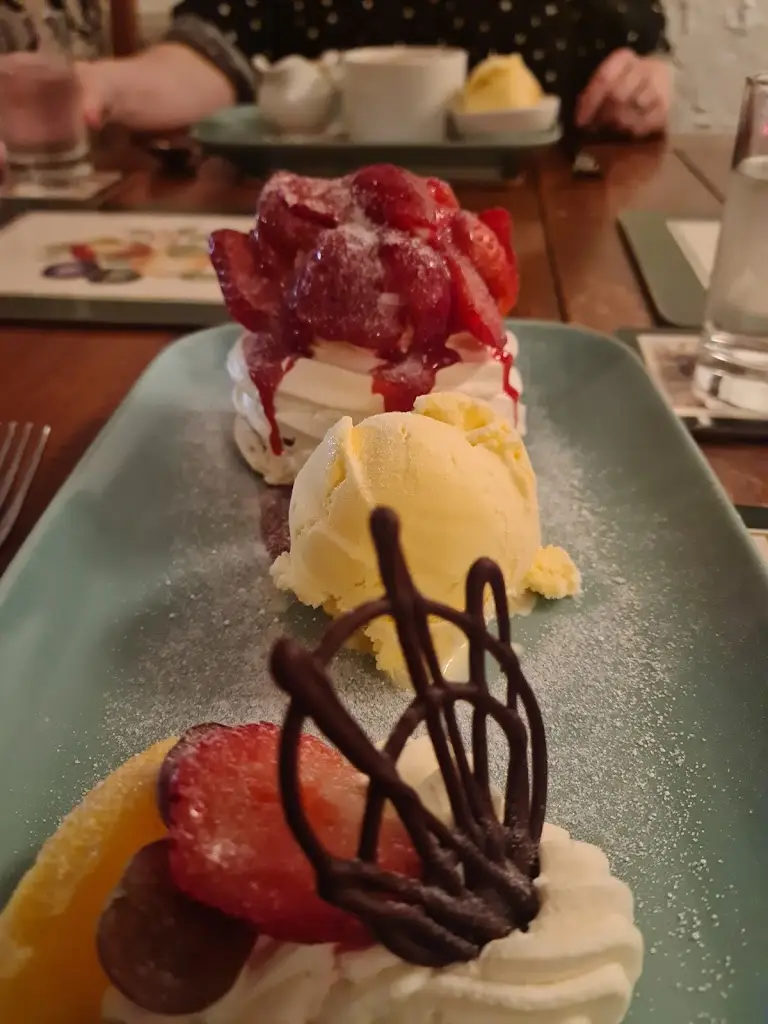 Menu_The Berwyn Restaurant_Llanrhaeadr-ym-Mochnant_image_4