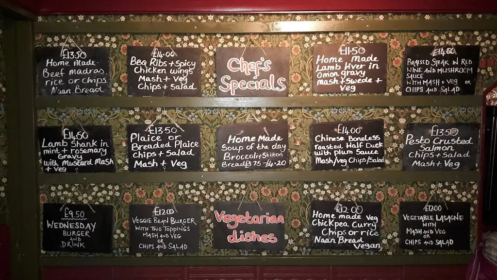 Menu_Y Glyntwrog Inn_Llanrug_image_3