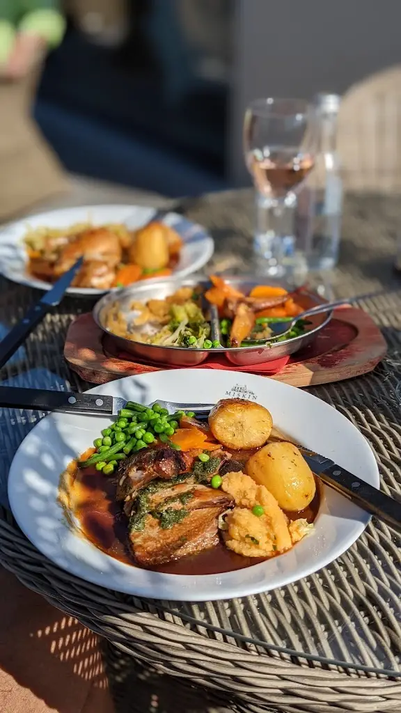 Miskin Arms_Llanharan_slider_image_3