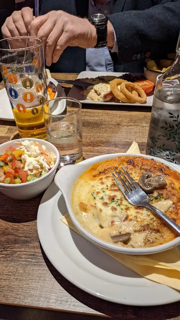 Menu_Fullbrook's Bistro_Llanharan_image_3