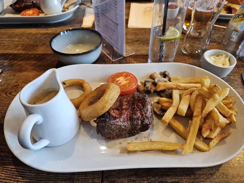 Menu_Fullbrook's Bistro_Llanharan_image_4