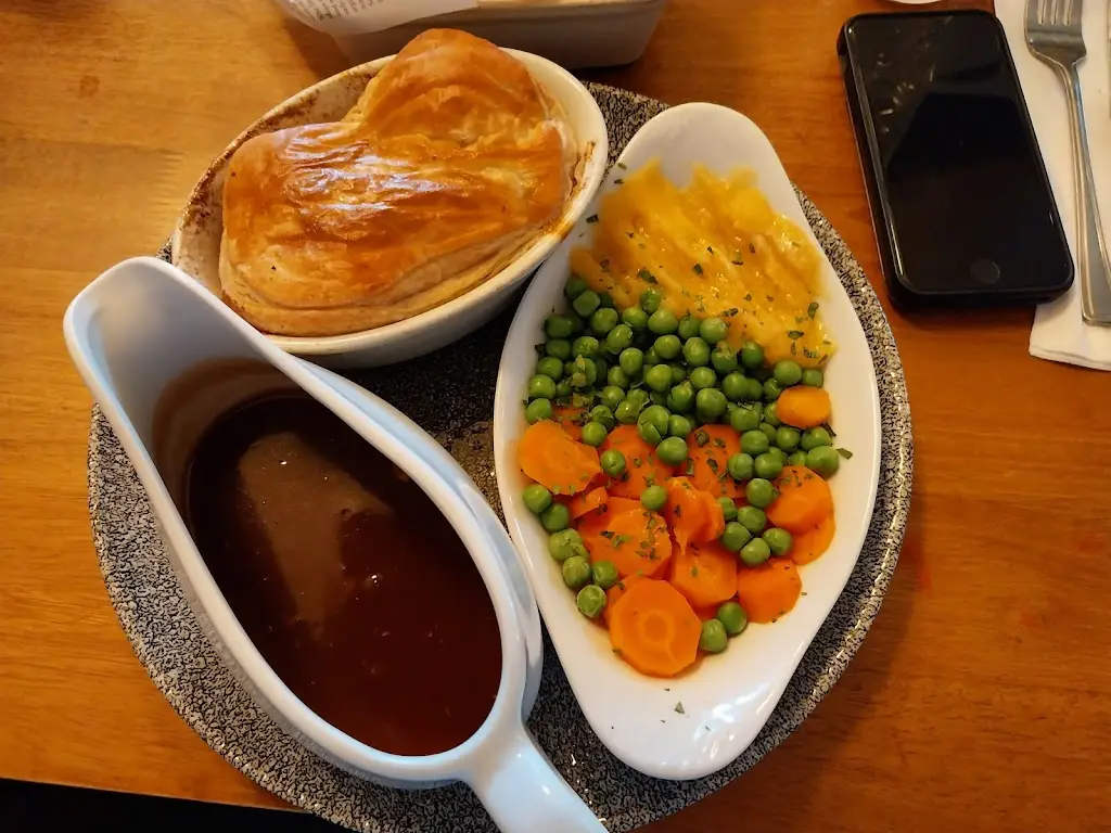 Menu_Ivor Arms_Llanharan_image_3