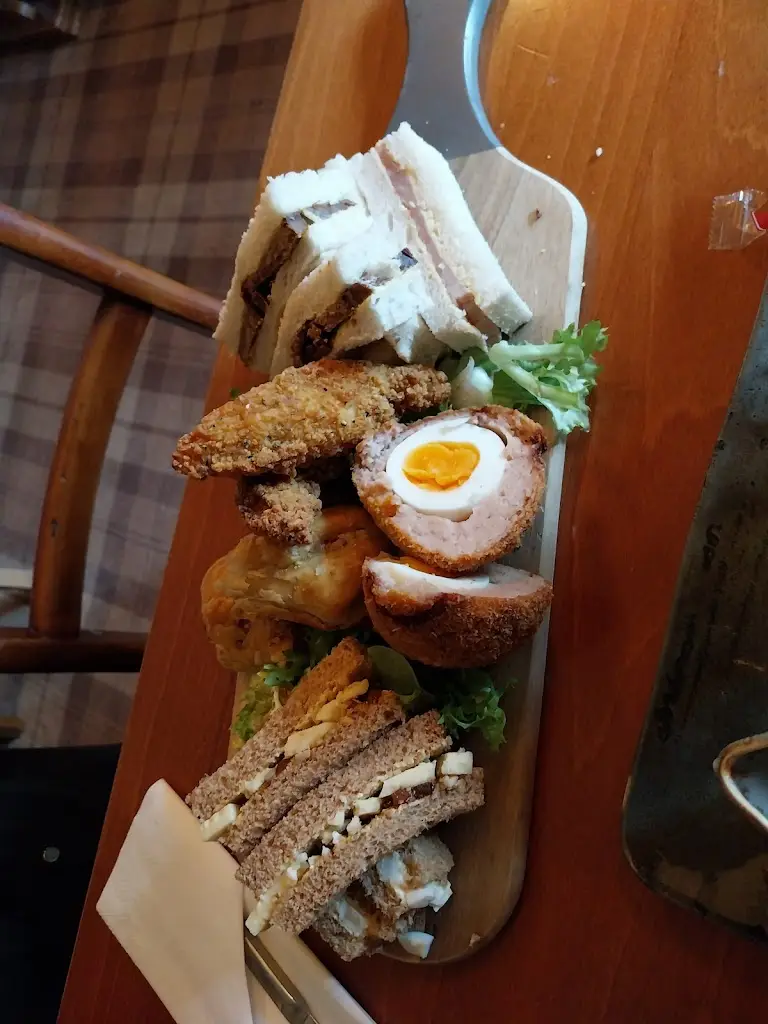 Menu_Ivor Arms_Llanharan_image_5