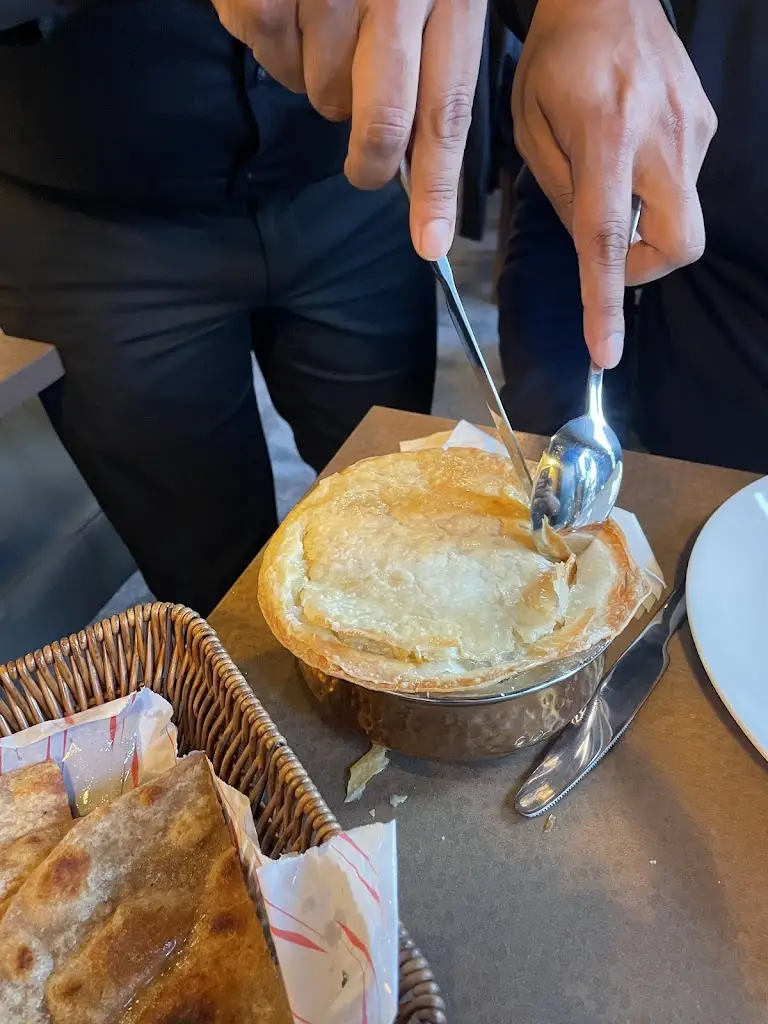 Junoon_Llanharan_slider_image_2