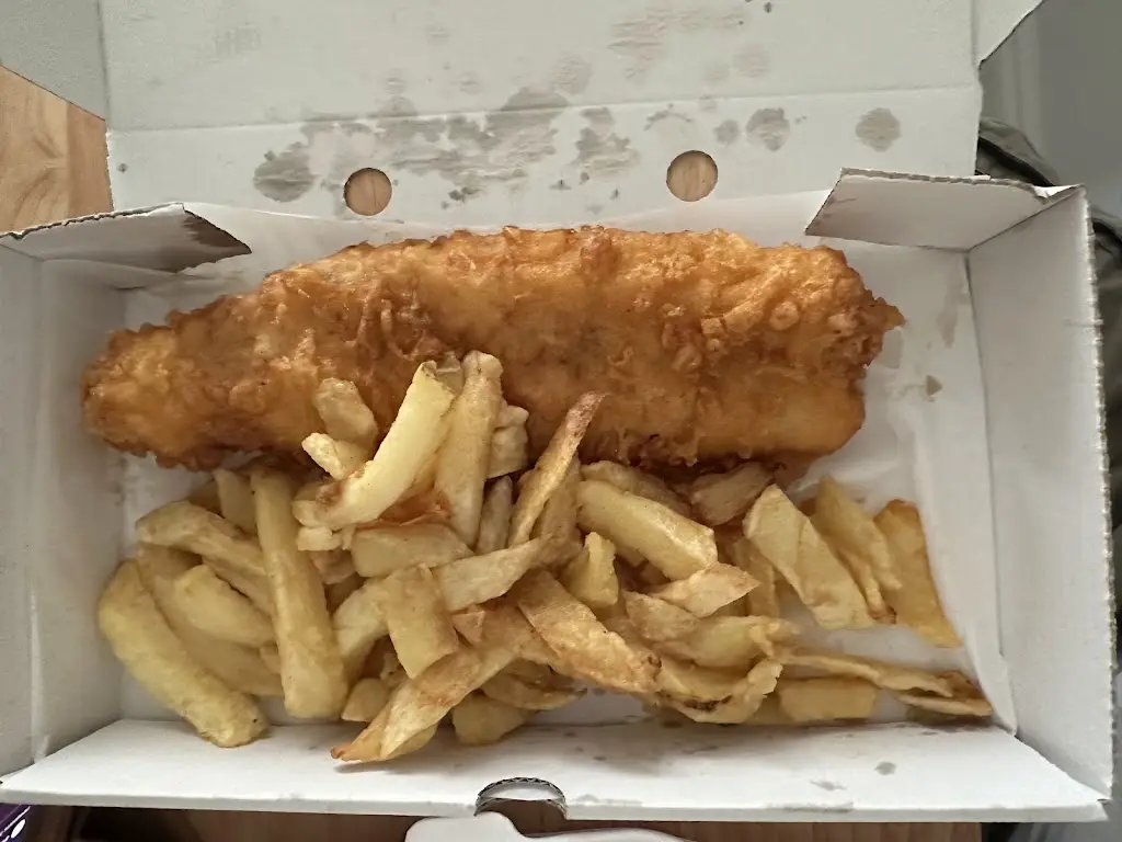 L Y_Bryncae Fish Bar_Llanharan_review
