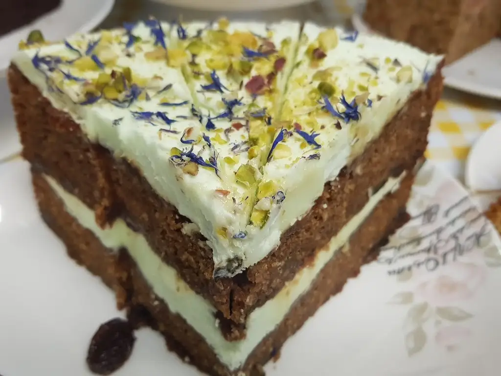 Owls Nest Tea Room Diner_Llandovery_slider_image_2