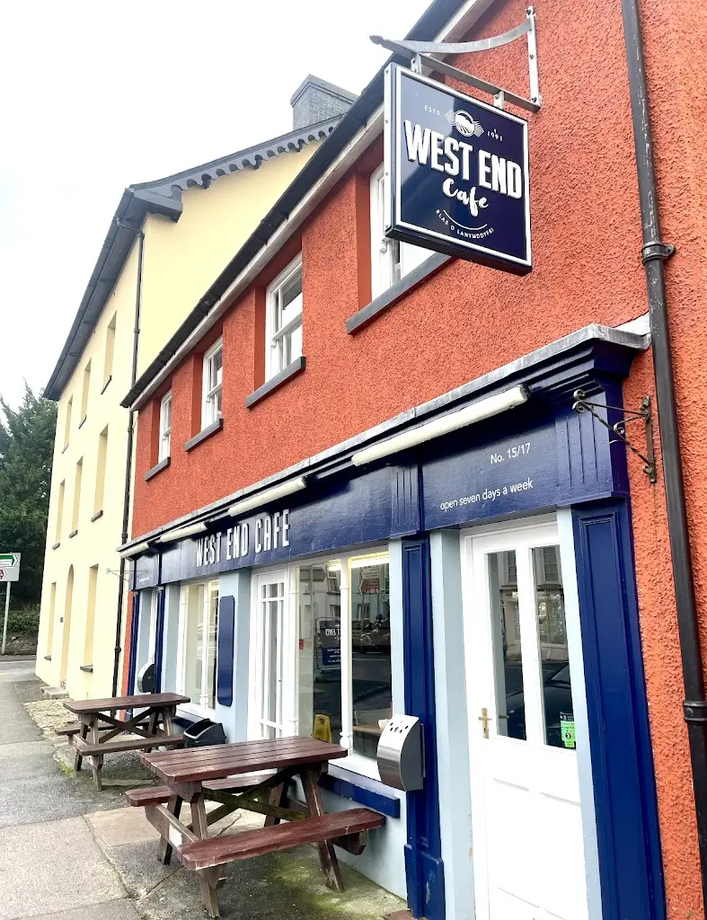 West End Cafe restaurant in Llandovery