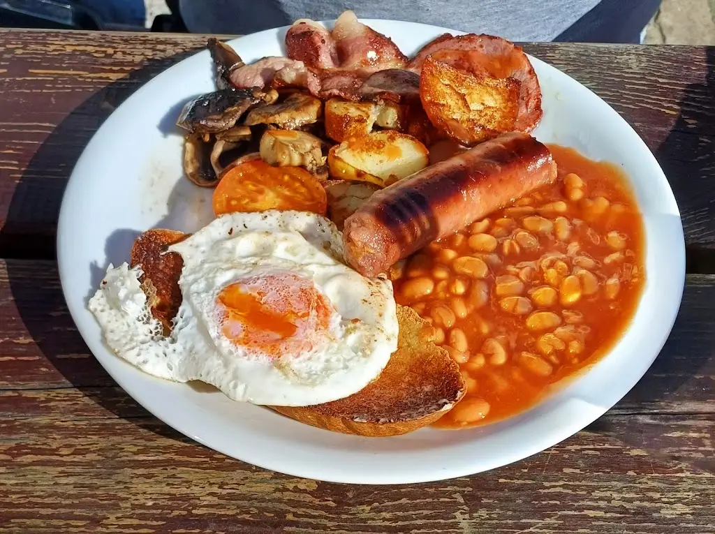 West End Cafe_Llandovery_slider_image_3