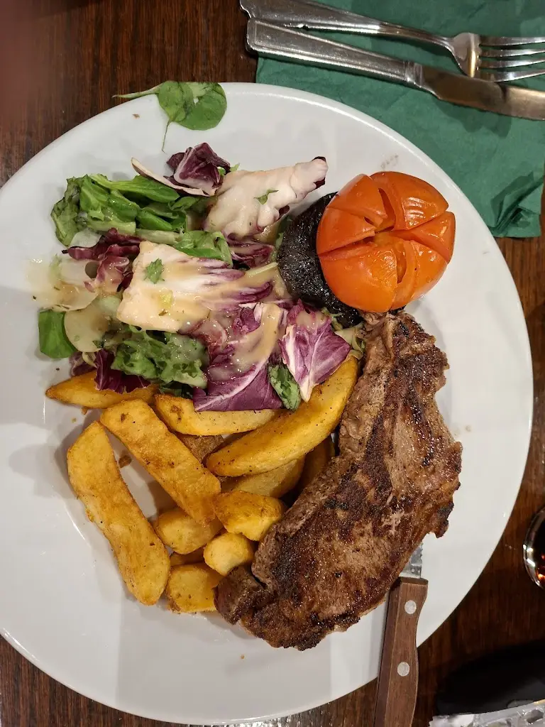 Jean Tyler_The Kings Head Inn_Llandovery_review