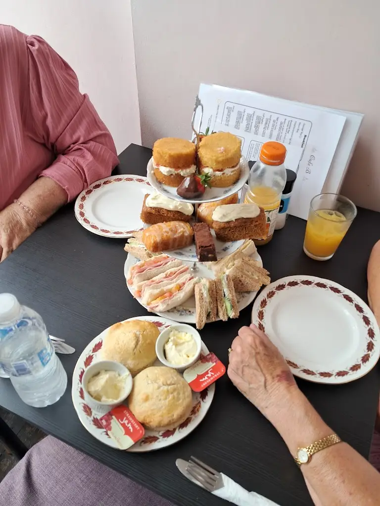 Menu_Cafe B_Birchington-on-Sea_imagen_4