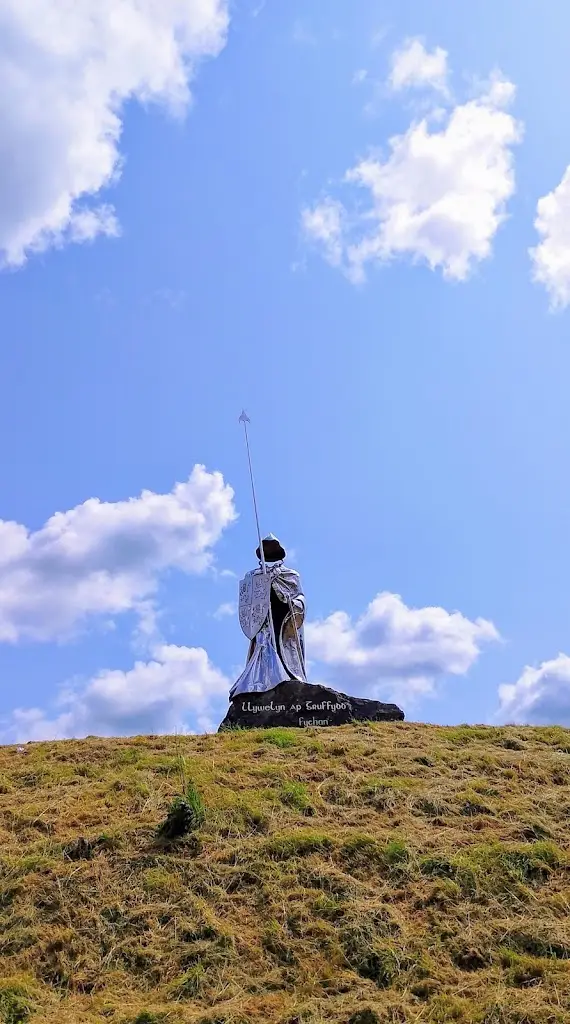 Aaron Clarke_Llandovery Castle_Llandovery_review