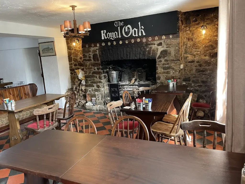 The Royal Oak Inn restaurant in Llandovery
