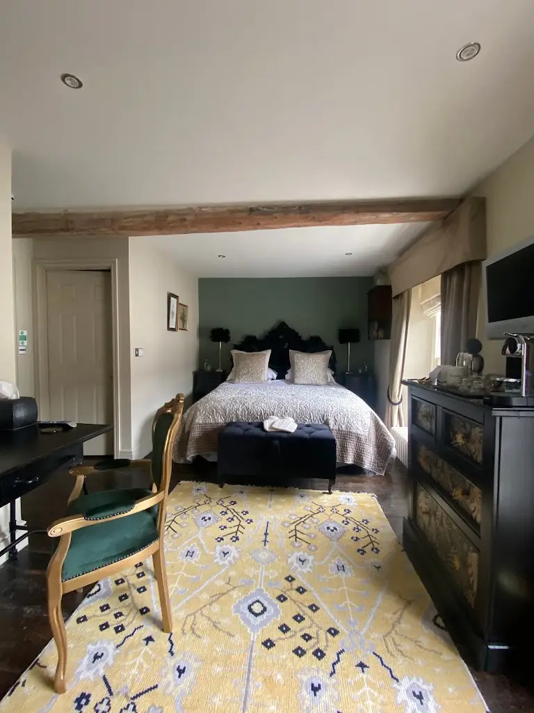 The New White Lion_Llandovery_slider_image_3