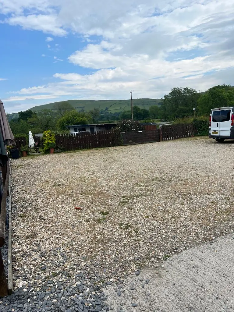 Dan Hartshorn_Neuadd Fawr Arms_Llandovery_review