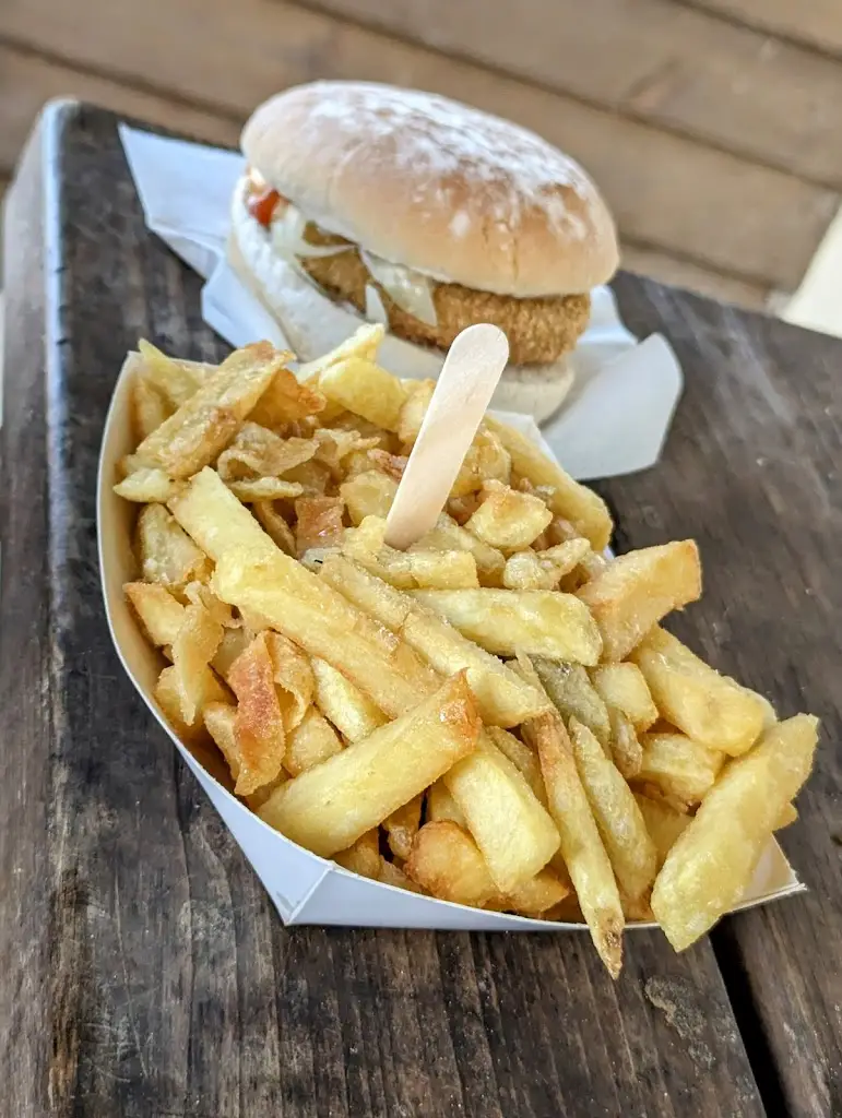 Florries fish and chips restaurant in Llansteffan