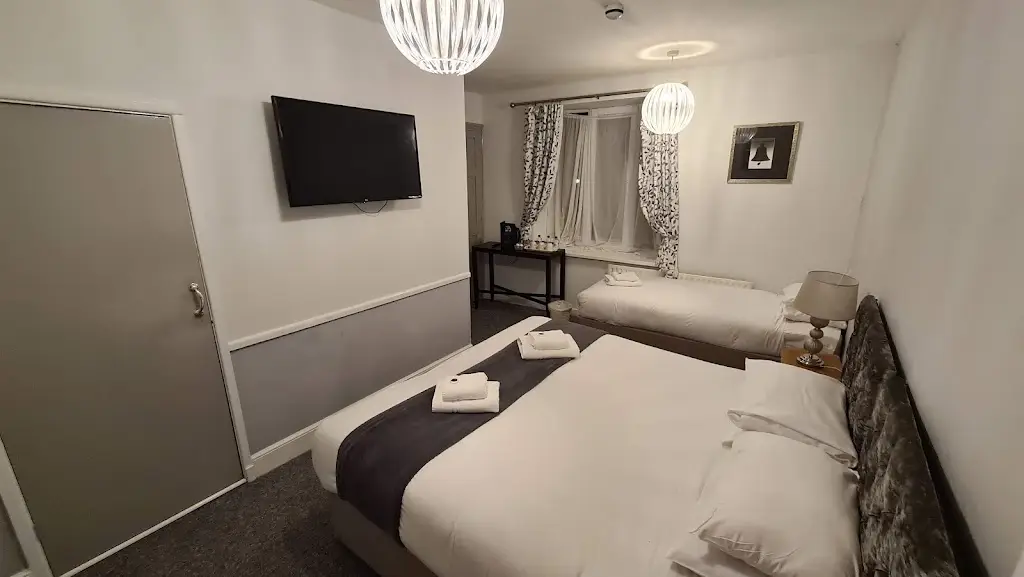 Black Lion Royal Hotel_Lampeter_slider_image_2