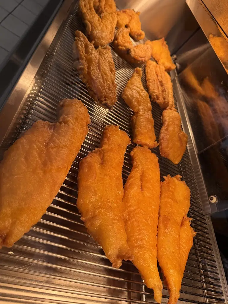 Minnis Bay Fish and Chips_Birchington-on-Sea_slider_image_3