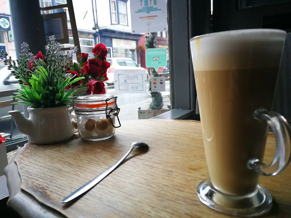 Menu_Artisans Food And Drink Boutique_Lampeter_image_1