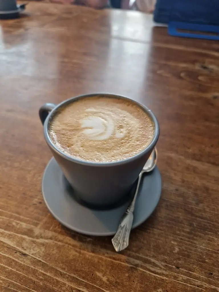 Gemma Handley_Artisans Food And Drink Boutique_Lampeter_review