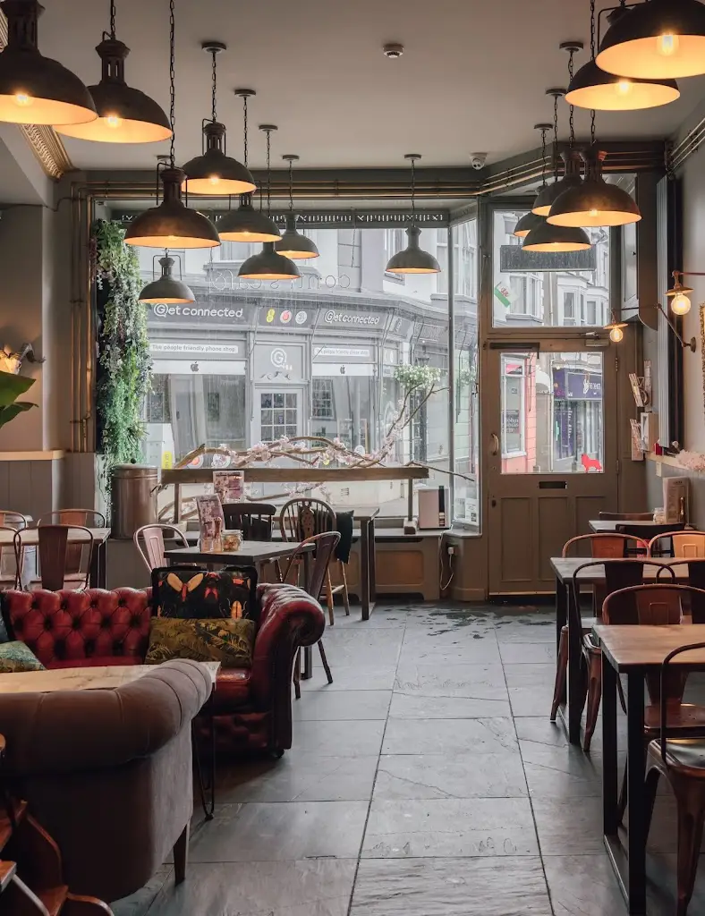 Conti's Cafe restaurant in Lampeter