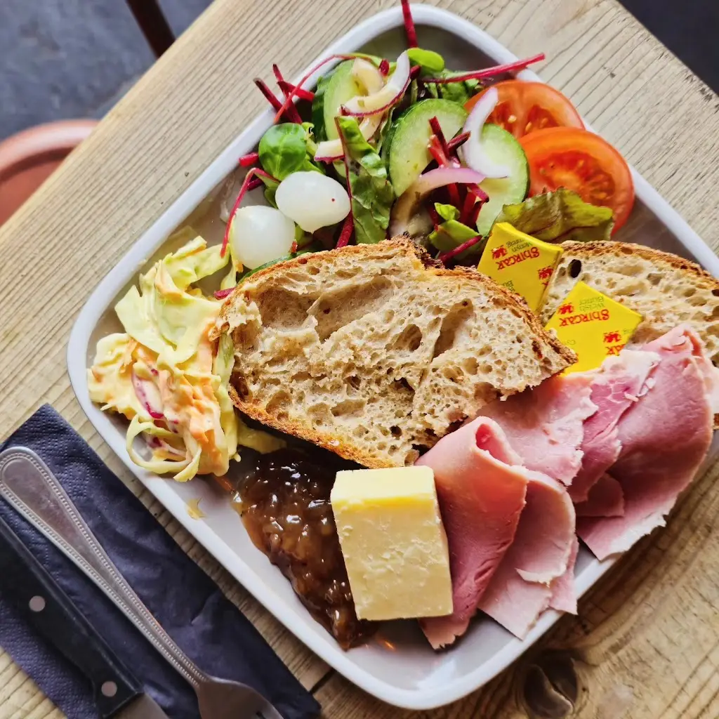 Conti's Cafe_Lampeter_slider_image_3