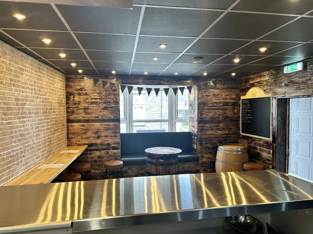 High Street Eats_Lampeter_slider_image_1