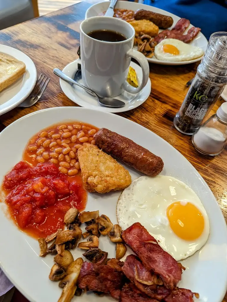 Chompngo lampeter_Lampeter_slider_image_3