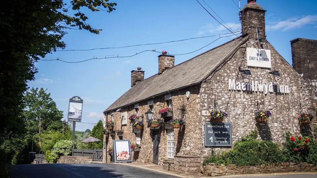 Maenllwyd Inn Rudry_Machen_slider_image_2