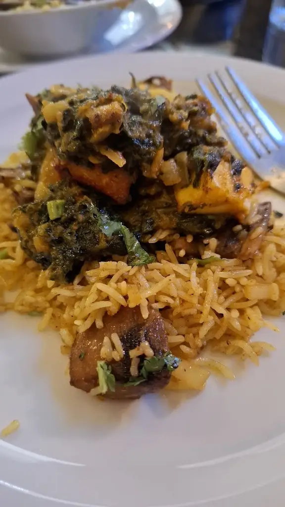 Sarah Pennell_Mango House_Magor_review