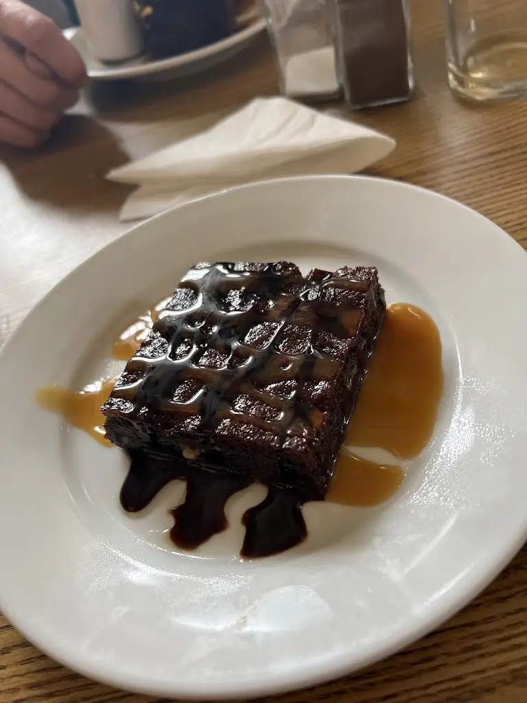 John Doe_The Brown Trout Pub_Llantwit Fardre_review