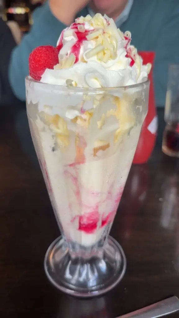 Charl Thomas_The Penny Farthing_Llantrisant_review