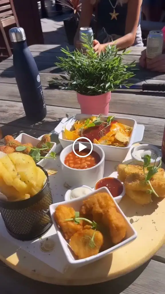 The Penny Farthing_Llantrisant_slider_image_2