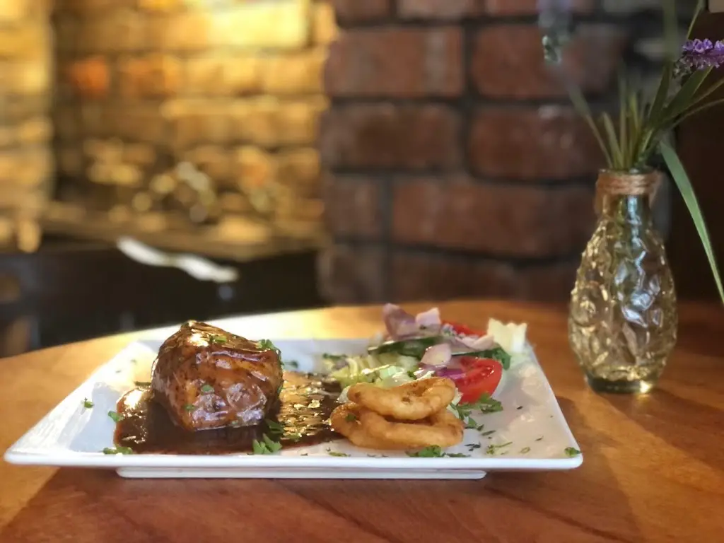 Menu_The Bear Inn_Llantrisant_image_9