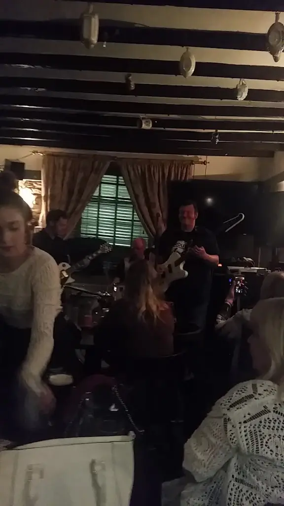 The Bear Inn_Llantrisant_slider_image_2