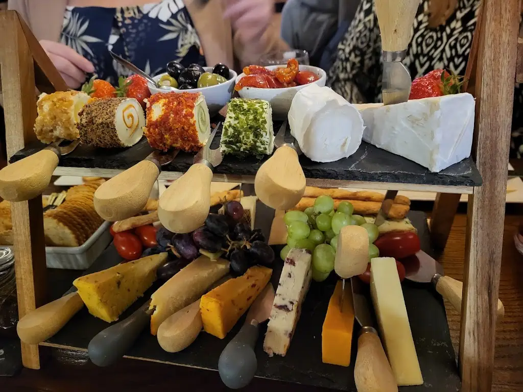 Menu_Cross Inn_Llantrisant_image_7