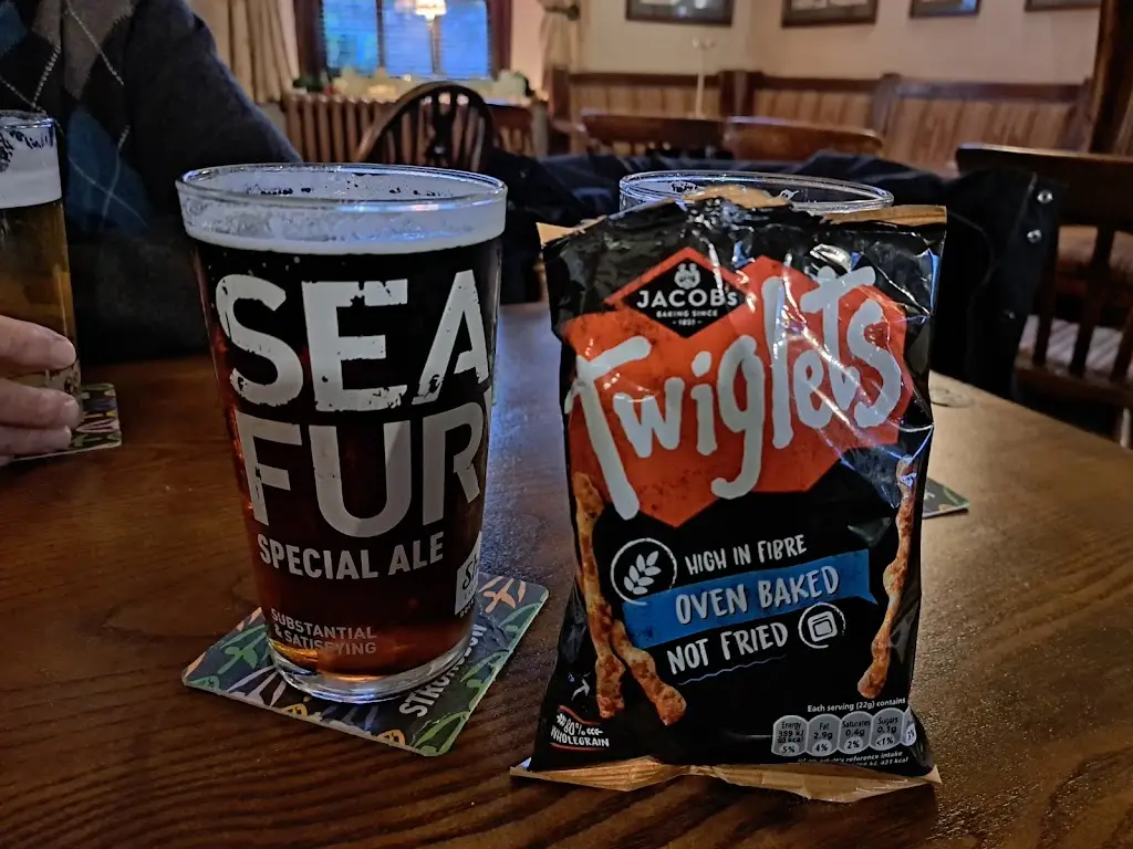 Ian Rees_Cross Inn_Llantrisant_review