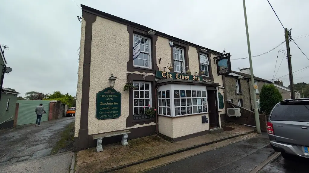 Cross Inn_Llantrisant_slider_image_2