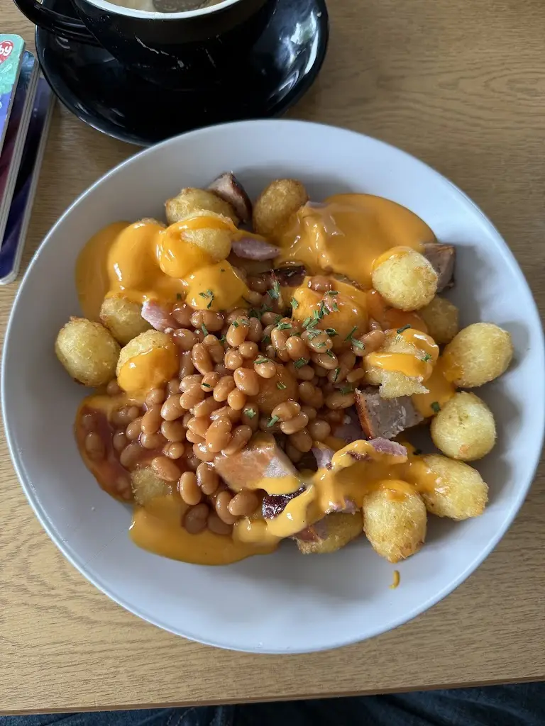 Matthew Aston_Porkys Brunch Club_Llantrisant_review