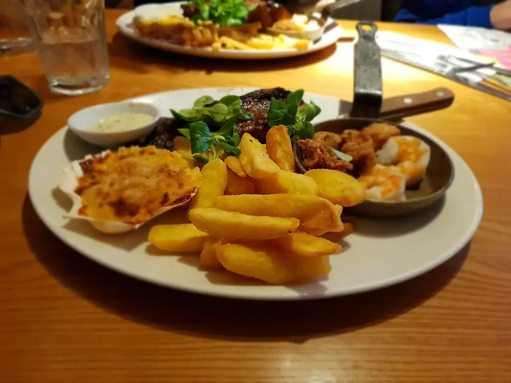 Menu_The Longbow Beefeater_Llantrisant_image_7