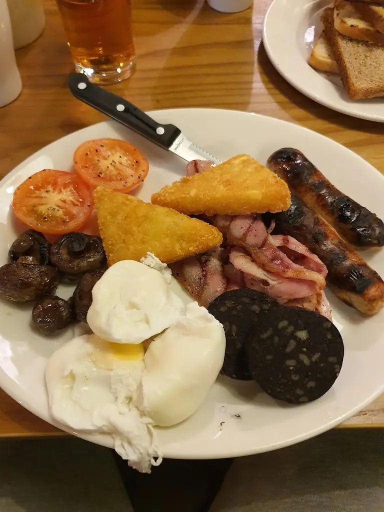 Menu_Harvester Llantrisant_Llantrisant_image_3