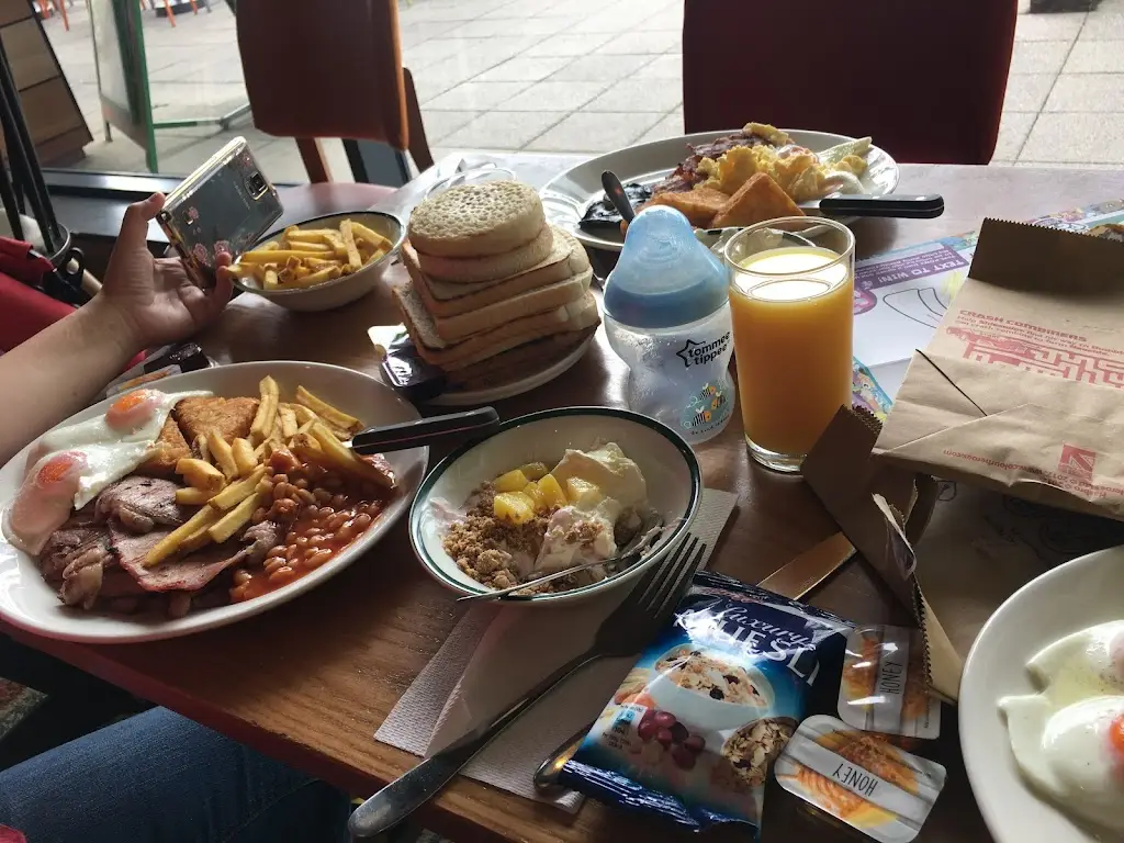 Menu_Harvester Llantrisant_Llantrisant_image_5