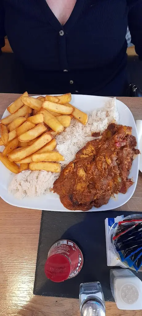 Menu_The Pantyscallog Inn_Merthyr Tydfil_image_7